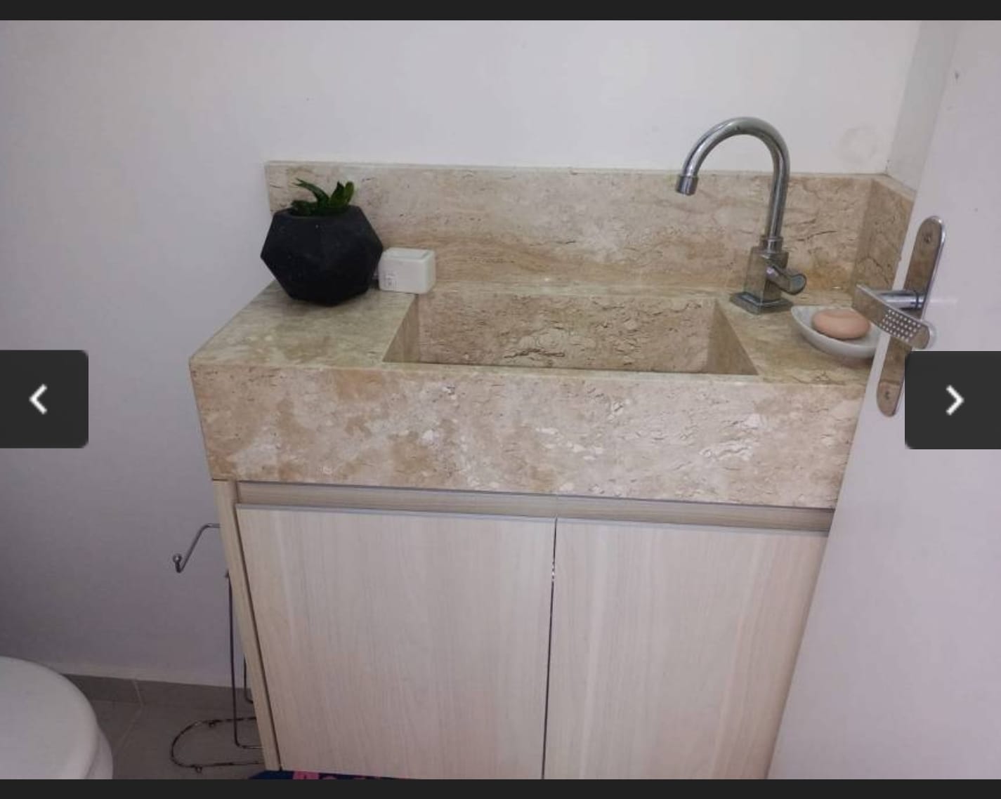 ALUGA-SE LINDA CASA COM 2 SUITES TODO PLANEJADO E COM ELETRO DOMESTICO