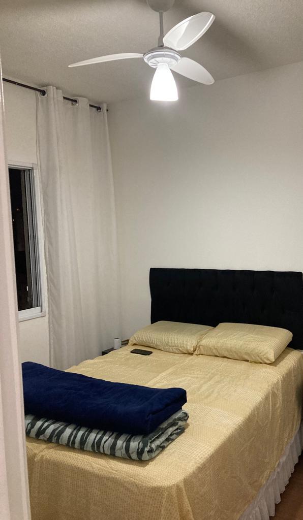 ALUGA-SE LINDO APT 2 DORMITÓRIOS COM PLANEJADOS NA COZINHA 