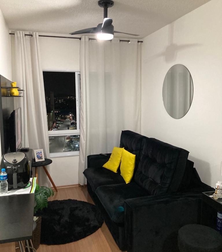 ALUGA-SE LINDO APT 2 DORMITÓRIOS COM PLANEJADOS NA COZINHA 