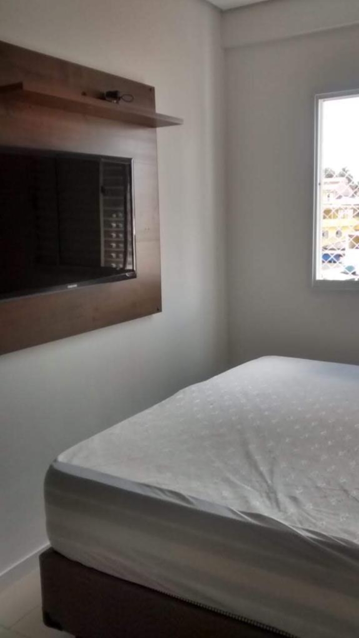 ALUGA-SE LINDO APT 2 DORMITÓRIOS SENDO 1 SUÍTE   -  JAGUARIBE 