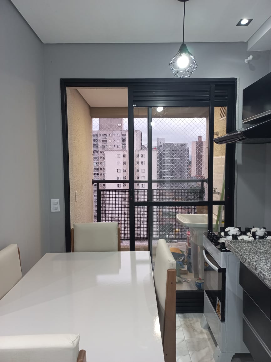 ALUGA-SE EXCELENTE APT 1 DORMITÓRIOS AV. COMANDADE SAMPAIO