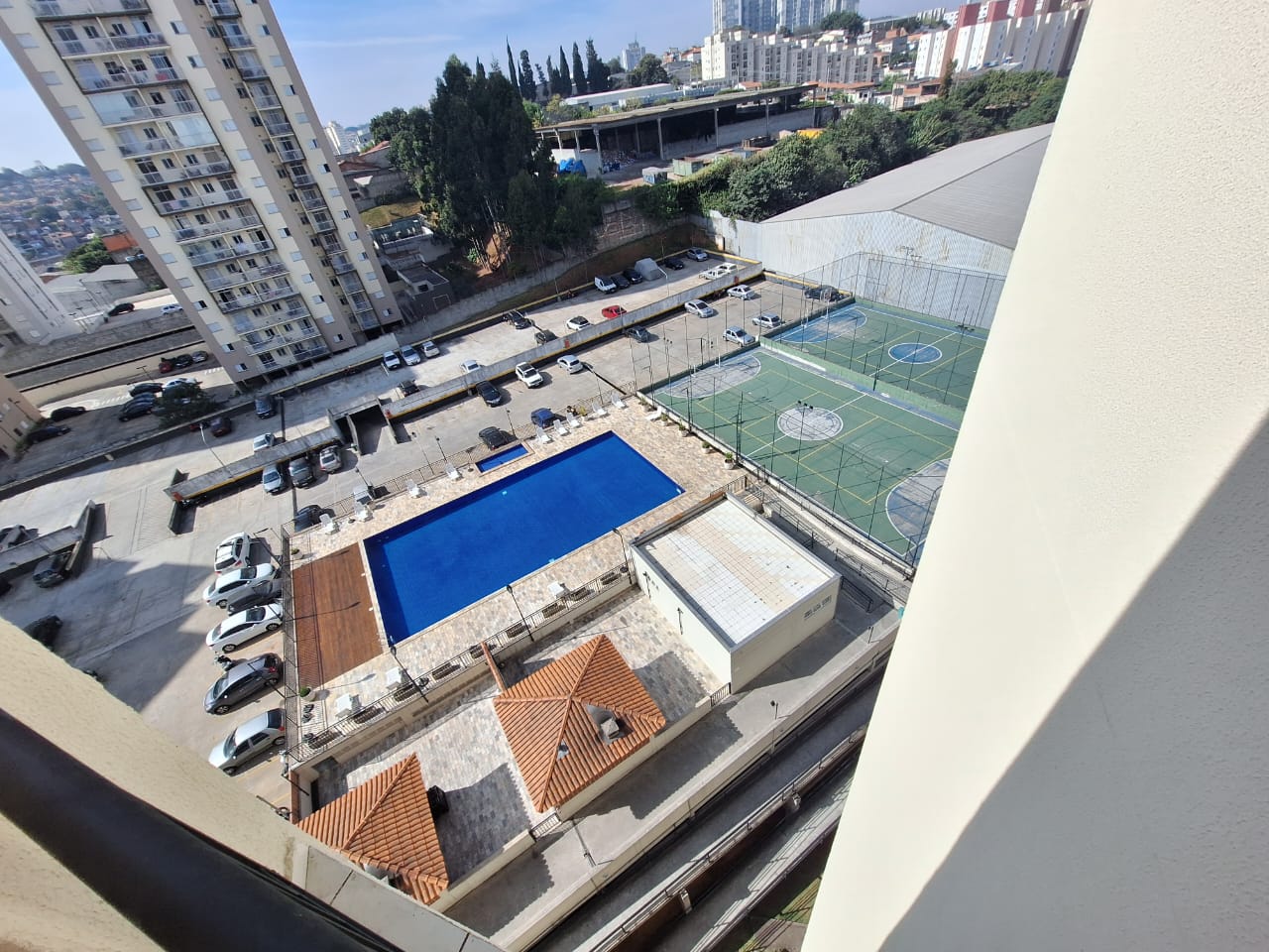 ALUGA-SE EXCELENTE APT 2 DORMITÓRIOS NO JD SÃO PEDRO OSASCO- SP 