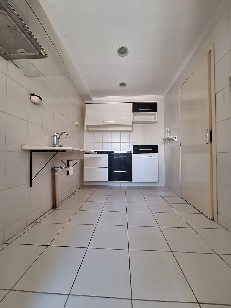 ALUGA-SE EXCELENTE APT 2 DORMITÓRIOS NO JD SÃO PEDRO OSASCO- SP 