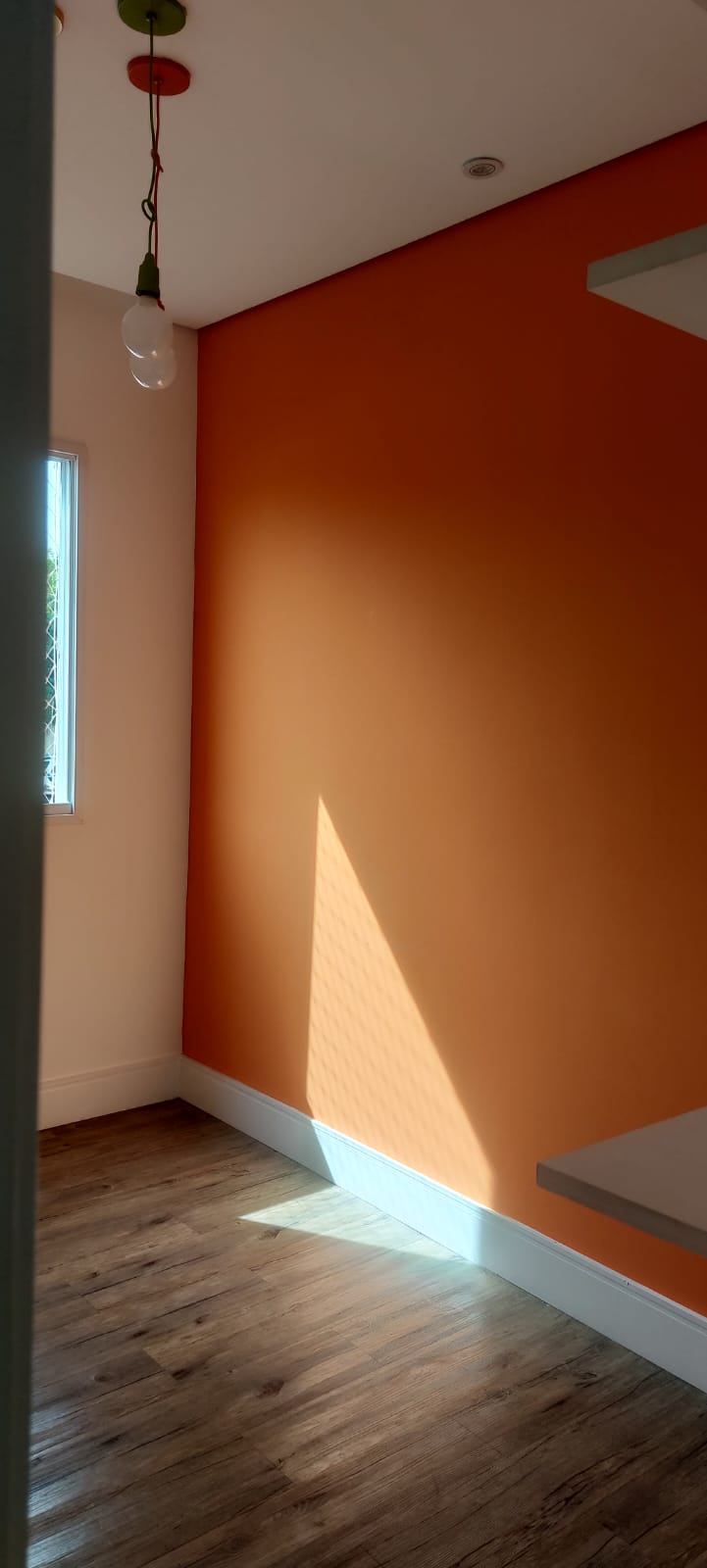 ALUGA-SE LINDOCOM ESTILO MODERNO
