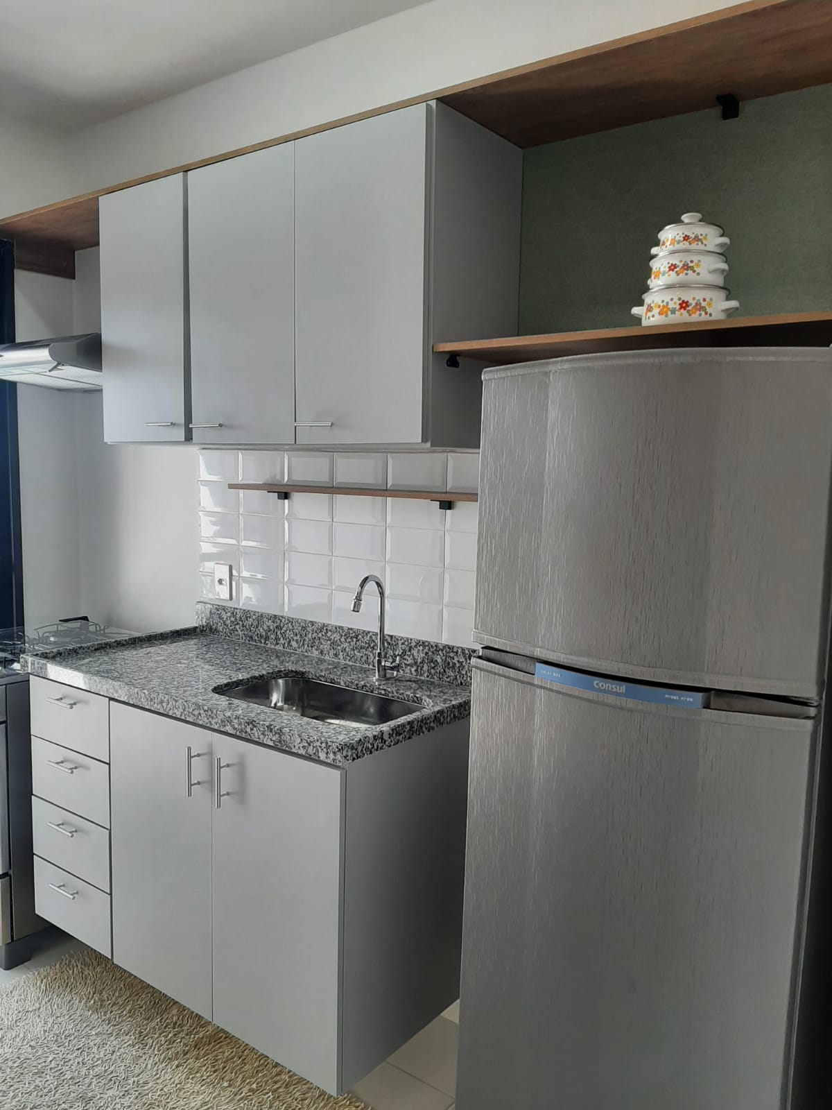 ALUGA-SE LINDO APT STUDIO NOVO COM 1 DORMOTORIO PROXIMO AO KM 18 