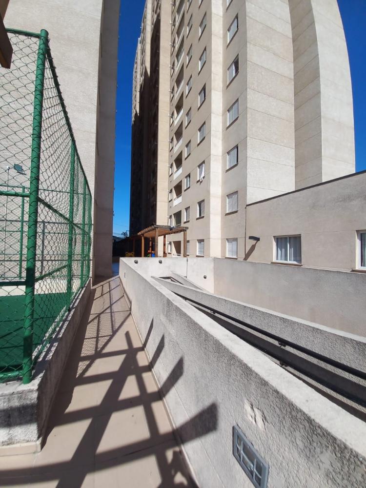 ALUGA-SE EXCELENTE APT 2 DORMITÓRIOS COM SALA AMPLA COM SACADA  NO JD NOVO OSASCO.