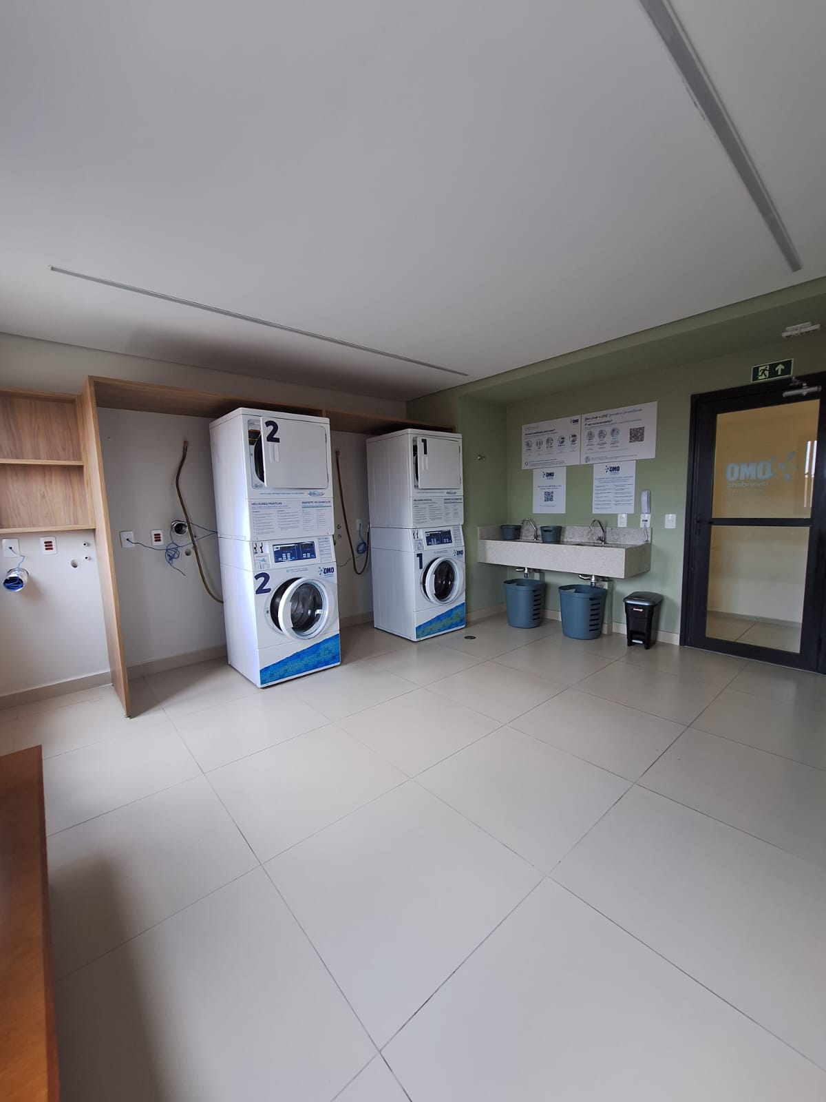 ALUGA-SE LINDO ESTUDIO TODO MOBILHADO A 500M DA ESTAÇÃO DE OSASCO. 