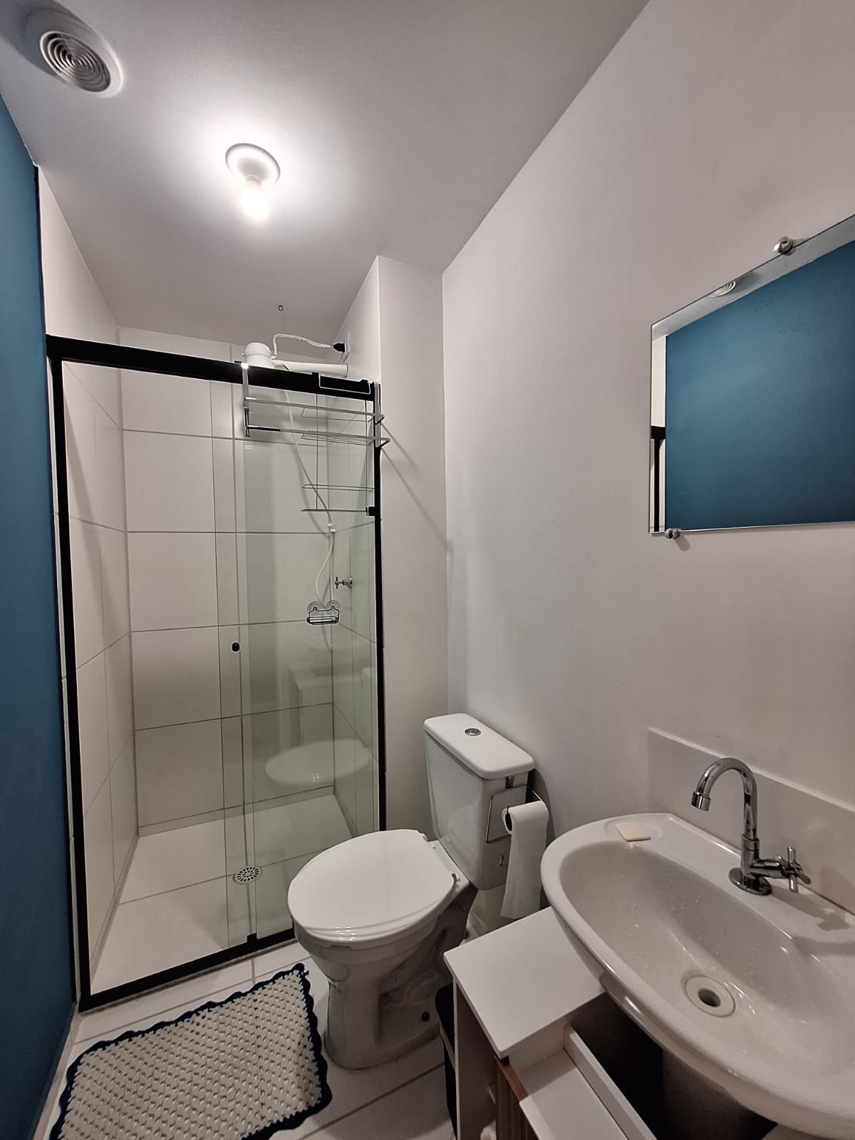 ALUGA-SE LINDO ESTUDIO TODO MOBILHADO A 500M DA ESTAÇÃO DE OSASCO. 