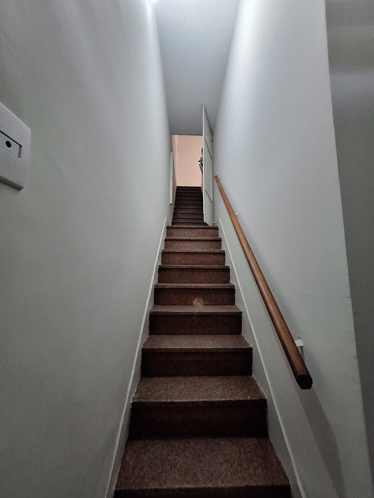 ÓTIMA OPORTUNIDADE PRA QUEM BUSCA IMÓVEL P LOCAÇÃO PRÓXIMO A ESTAÇÃO DE TREM.