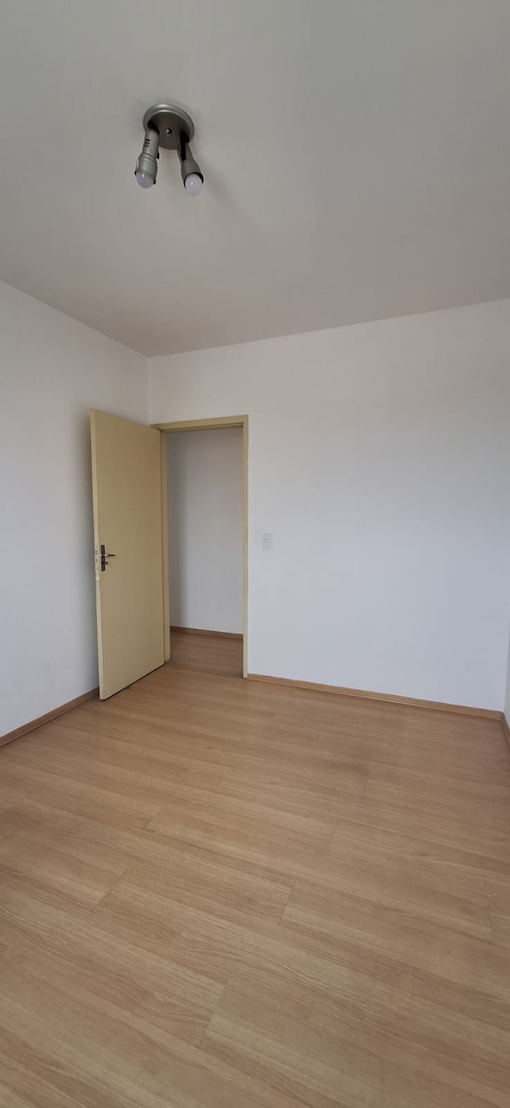 ALUGA-SE EXCELENTE APT COM 2  DORMITÓRIO  NA AVENIDA FLORA - JD JAGUARIBE - OSASCO 