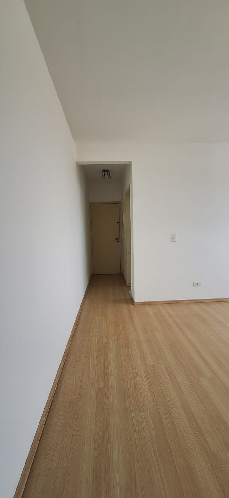 ALUGA-SE EXCELENTE APT COM 2  DORMITÓRIO  NA AVENIDA FLORA - JD JAGUARIBE - OSASCO 