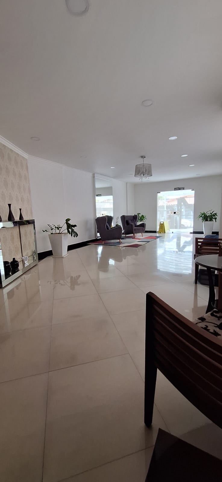 ALUGA-SE EXCELENTE APT COM 2  DORMITÓRIO  NA AVENIDA FLORA - JD JAGUARIBE - OSASCO 