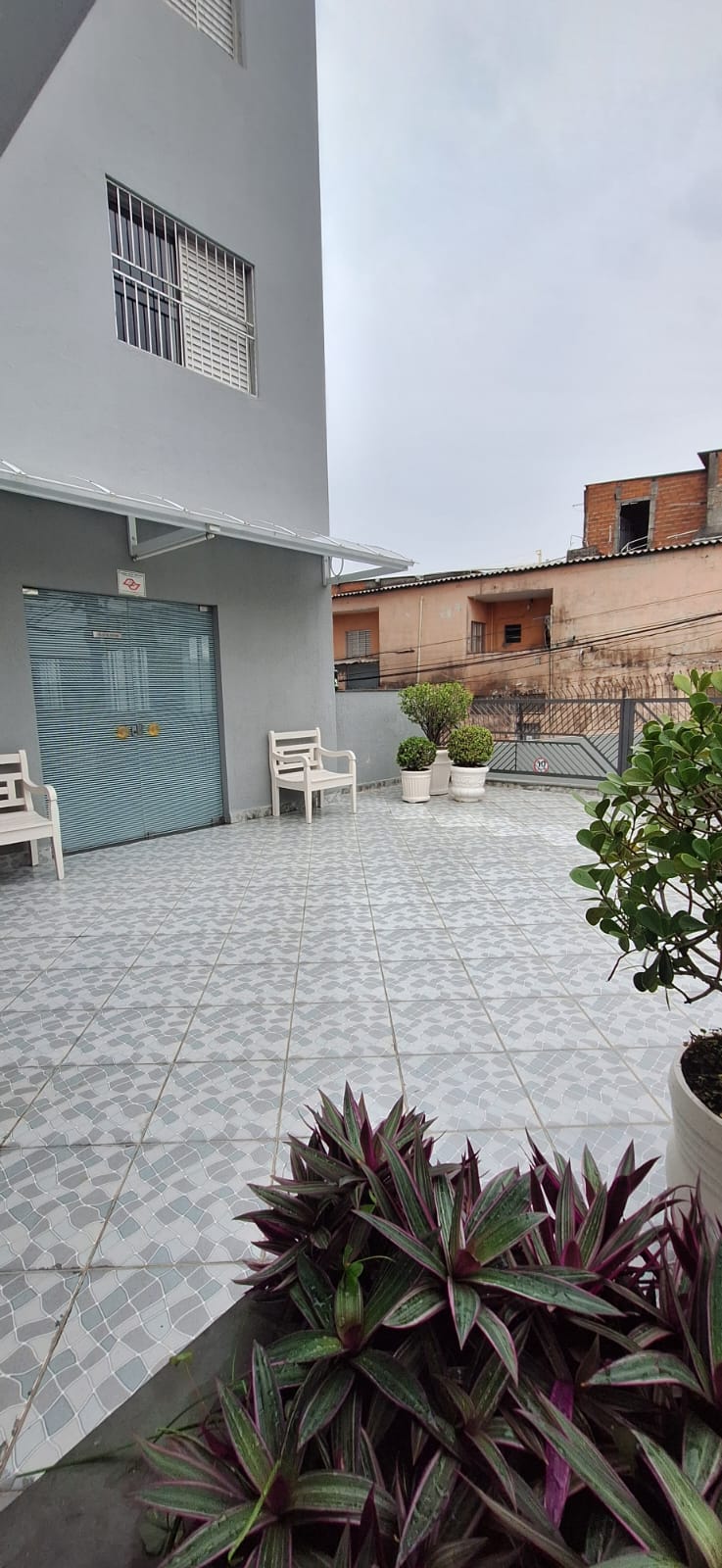 ALUGA-SE EXCELENTE APT COM 2  DORMITÓRIO  NA AVENIDA FLORA - JD JAGUARIBE - OSASCO 