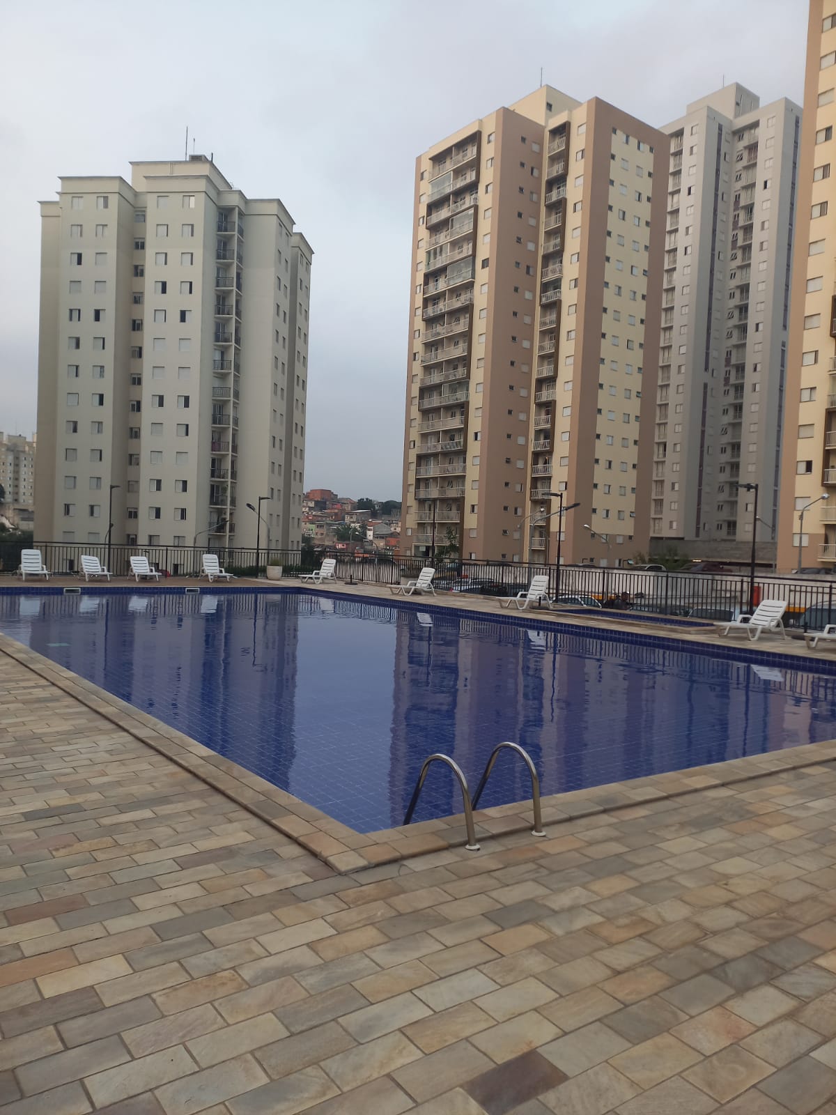 VENDE-SE EXCELENTE APT 2 DORMITÓRIOS NO JD SÃO PEDRO- OSASCO.