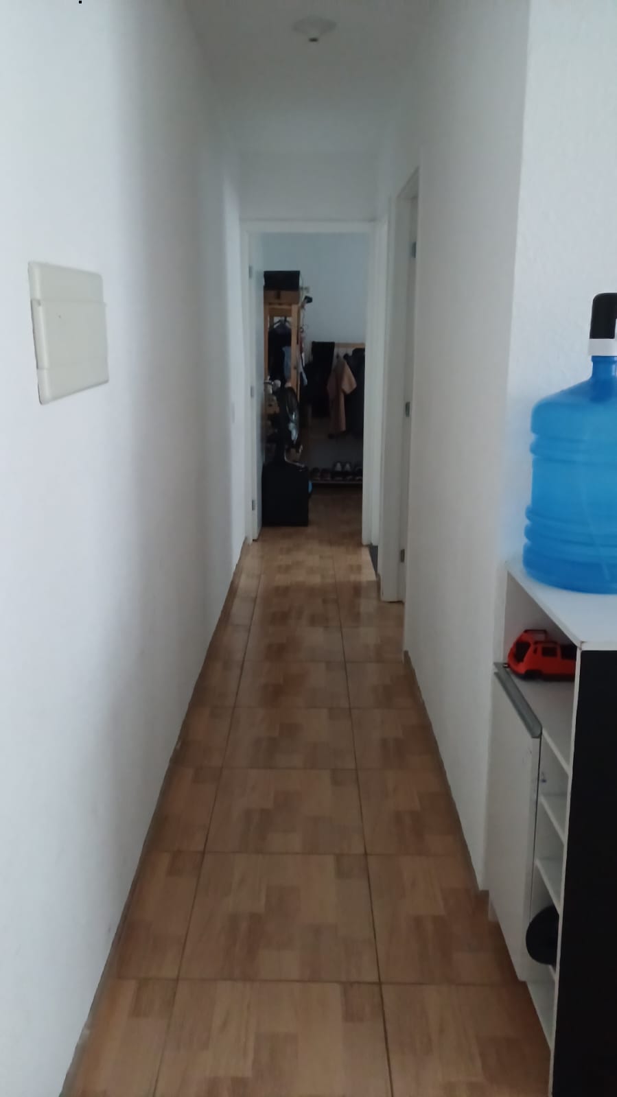 VENDE-SE APT  2 DORMITÓRIOS COM ENTRADA DE 55 MIL REAIS E ACETAMOS FAZER CONTRATO DE GAVETA ( NÃO  PRECISA FAZER FINANCIAMENTO).   