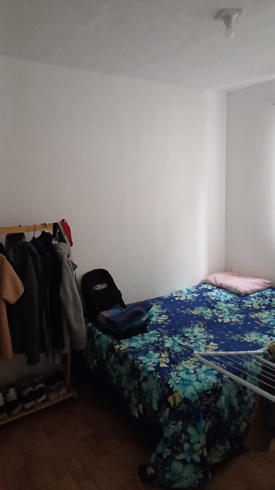 VENDE-SE APT  2 DORMITÓRIOS COM ENTRADA DE 55 MIL REAIS E ACETAMOS FAZER CONTRATO DE GAVETA ( NÃO  PRECISA FAZER FINANCIAMENTO).   