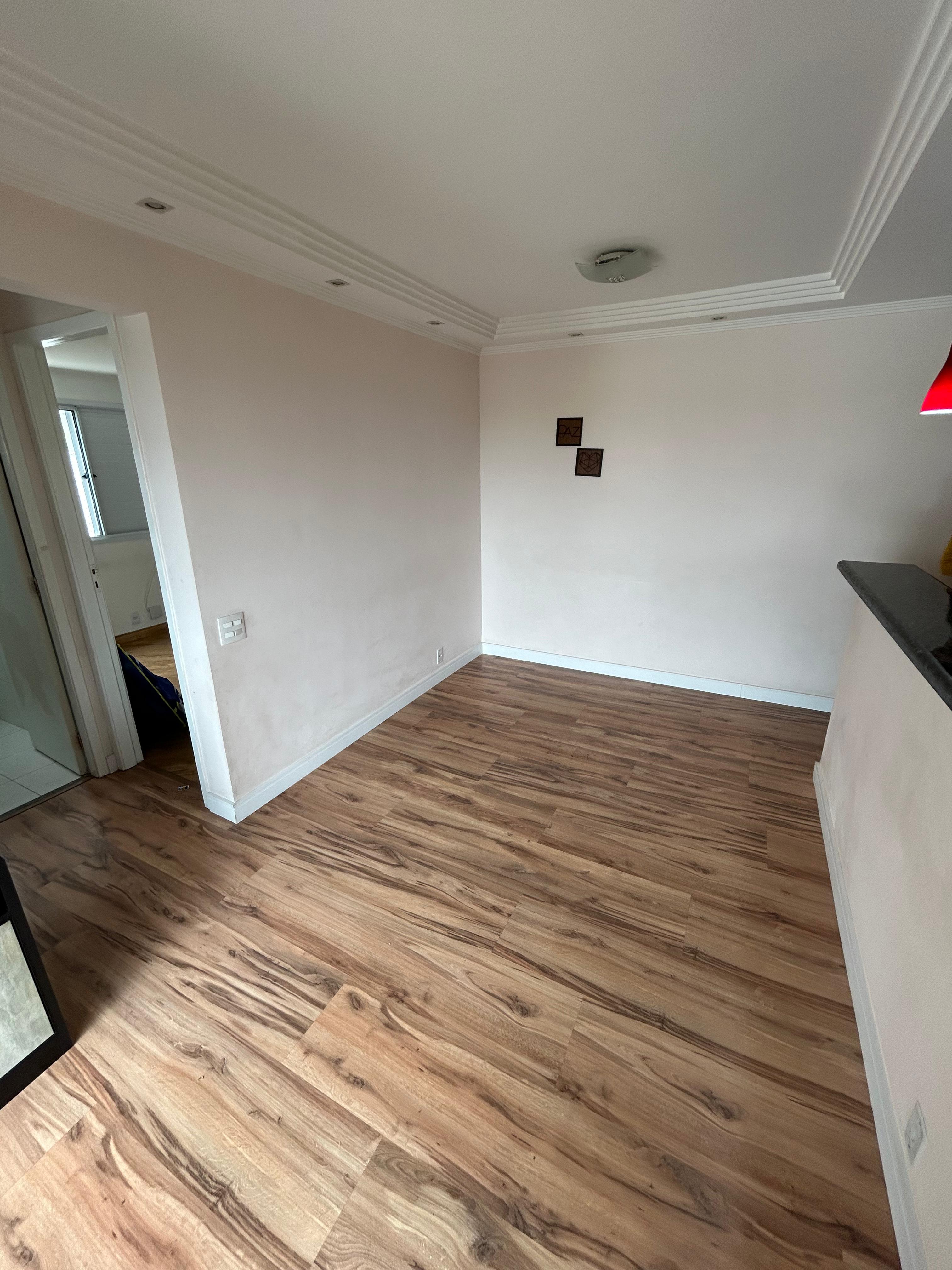 ALUGA-SE EXCELENTE APT 2 DORMITÓRIOS TODO PLANEJADO NA AVENIDA NOVO OSASCO- SP. LOCALIZAÇÃO PREVELIGIADA AO LADO DA PADARIA DONA FÉLI E DE FRENTE AO CAMPO SENO.  FÁCIL ACESSO A TRANSPORTE PÚBLICO. 