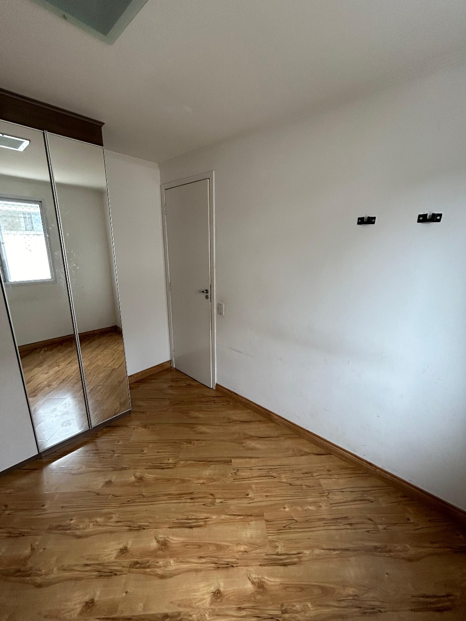 ALUGUE AGORA!  Excelente Apartamento 2 Dormitórios Todo Planejado!  Localizado na Av. Novo Osasco, SP, com localização privilegiada