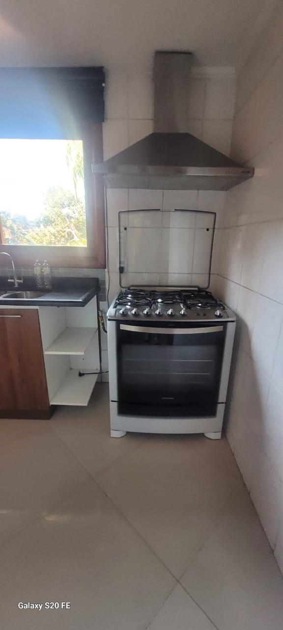 ???? *Casa Completa para Aluguel - Pacote R$ 5.000,00* ????  ???? *Casa Espetacular em Condomínio Privativo* ????  ???? *Localização Privilegiada:* Estrada da Aldeia, 752 - Próximo ao The Square e Raposo Tavares