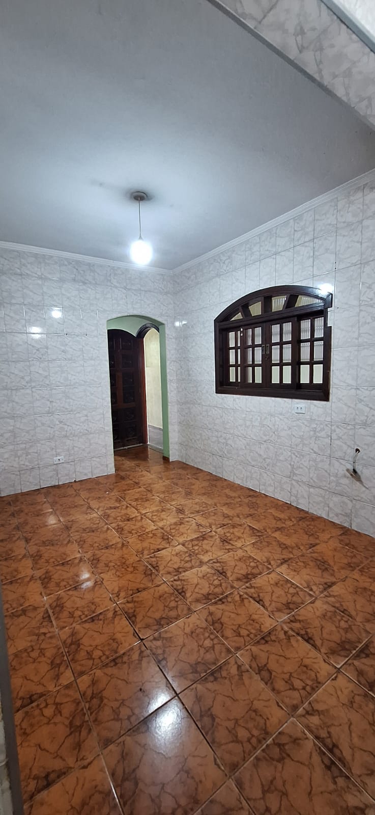VENDA EXCLUSIVA!  Casa de 3 Dormitórios (sendo 1 Suíte com Banheira) em Osasco-SP!
