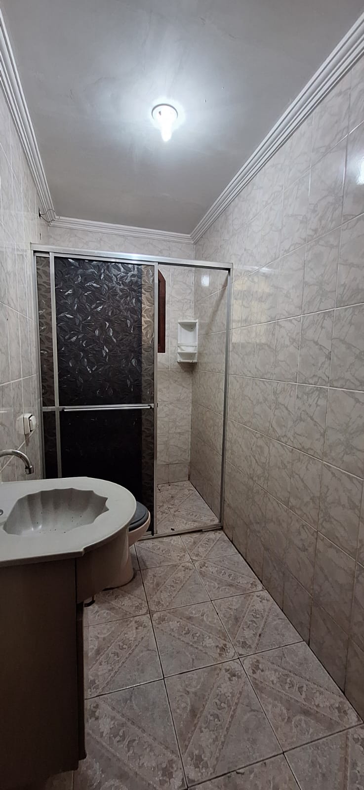 VENDA EXCLUSIVA!  Casa de 3 Dormitórios (sendo 1 Suíte com Banheira) em Osasco-SP!