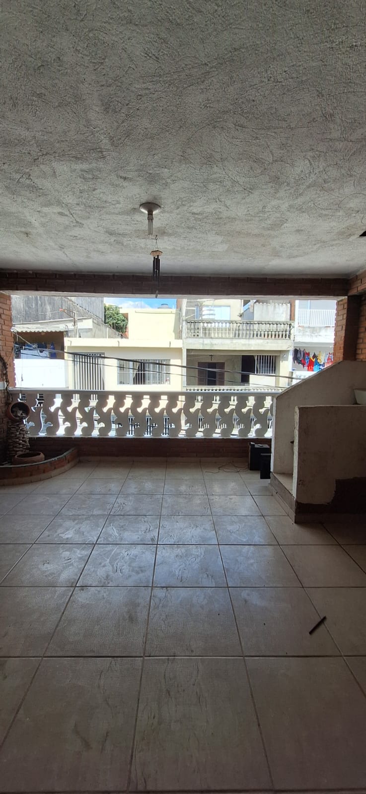 VENDA EXCLUSIVA!  Casa de 3 Dormitórios (sendo 1 Suíte com Banheira) em Osasco-SP!
