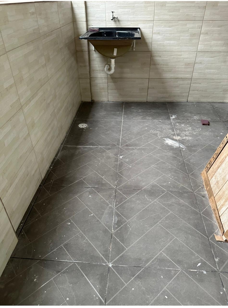 ALUGA-SE EXCELENTE CASA COM 3 CÔMODOS NO JD SANTA MARIA -  OSASCO - SP