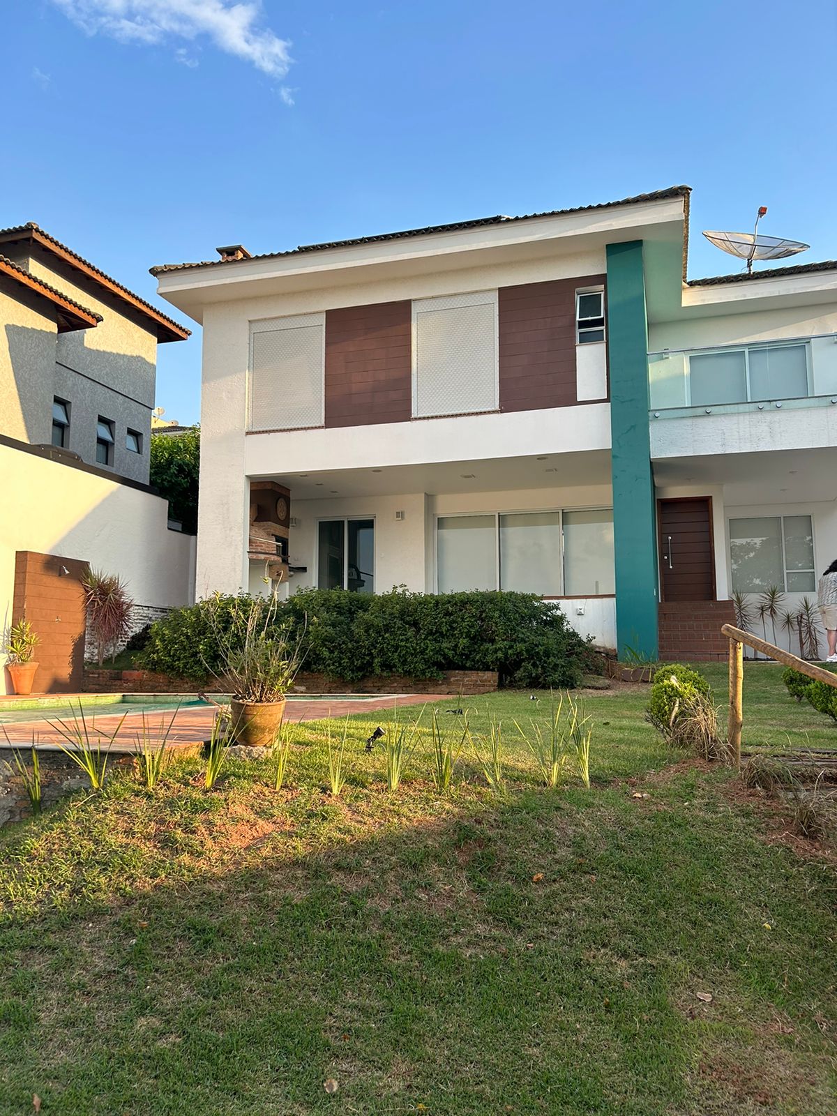 ?✨ CASA À VENDA – CONDOMÍNIO GOLF VILLAGE 