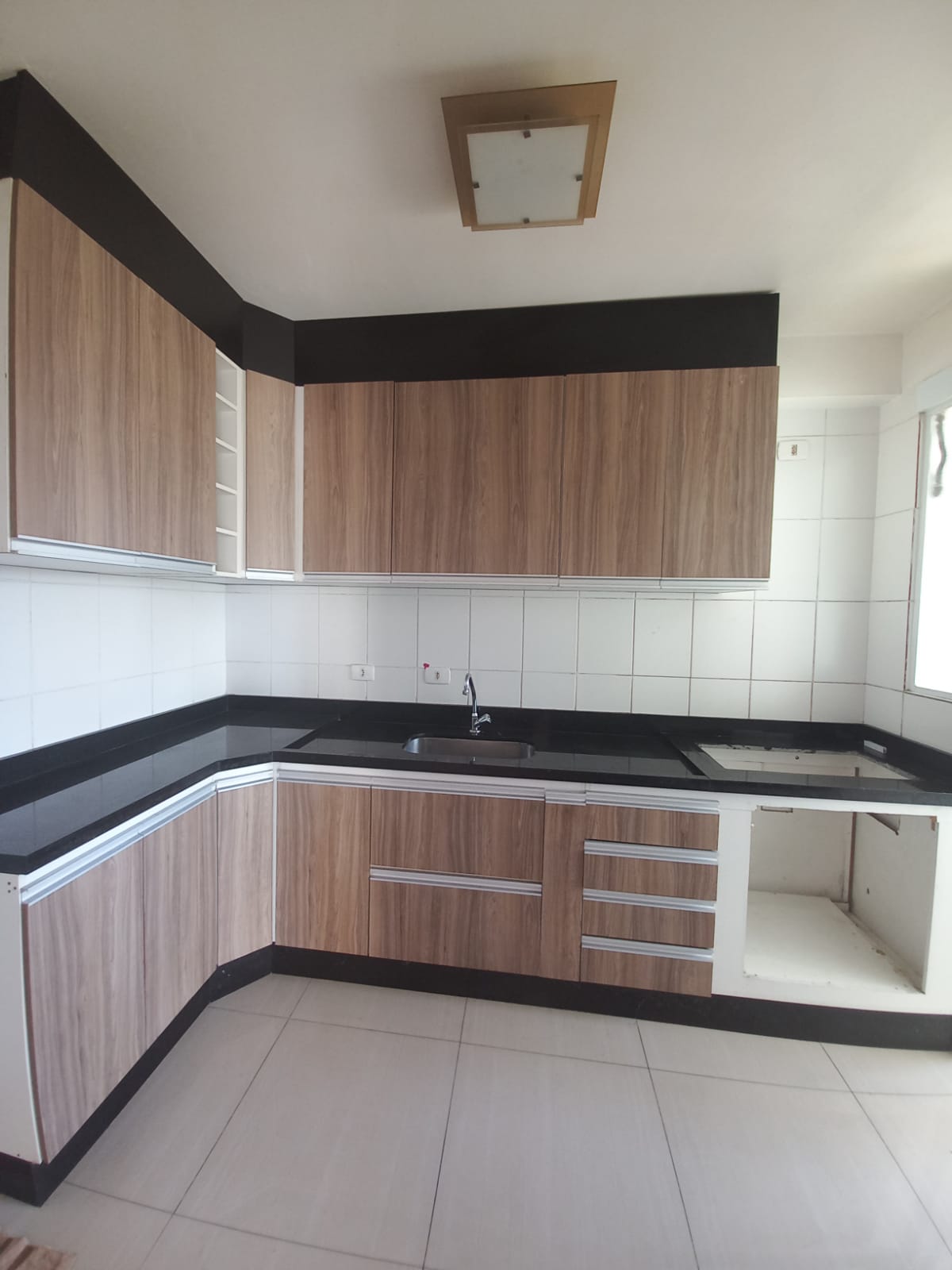 APARTAMENTO PARA LOCAÇÃO – 2 DORMITÓRIOS NO CONDOMÍNIO VEREDAS DE QUITAÚNA 