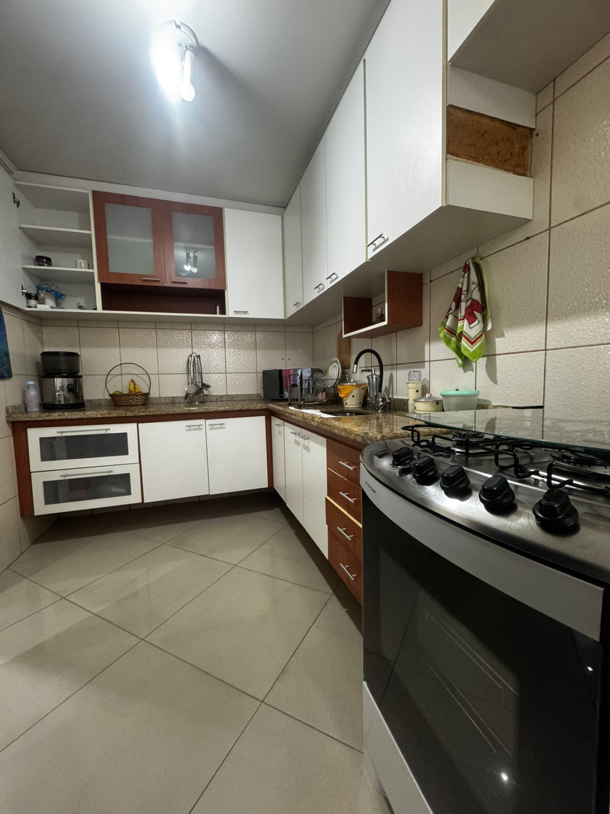 ALUGA-SE LINDO  APARTAMENTO TODO  MOBILIADO COM 2 DORMITÓRIOS – BAIRRO PADROEIRA  OSASCO/SP 