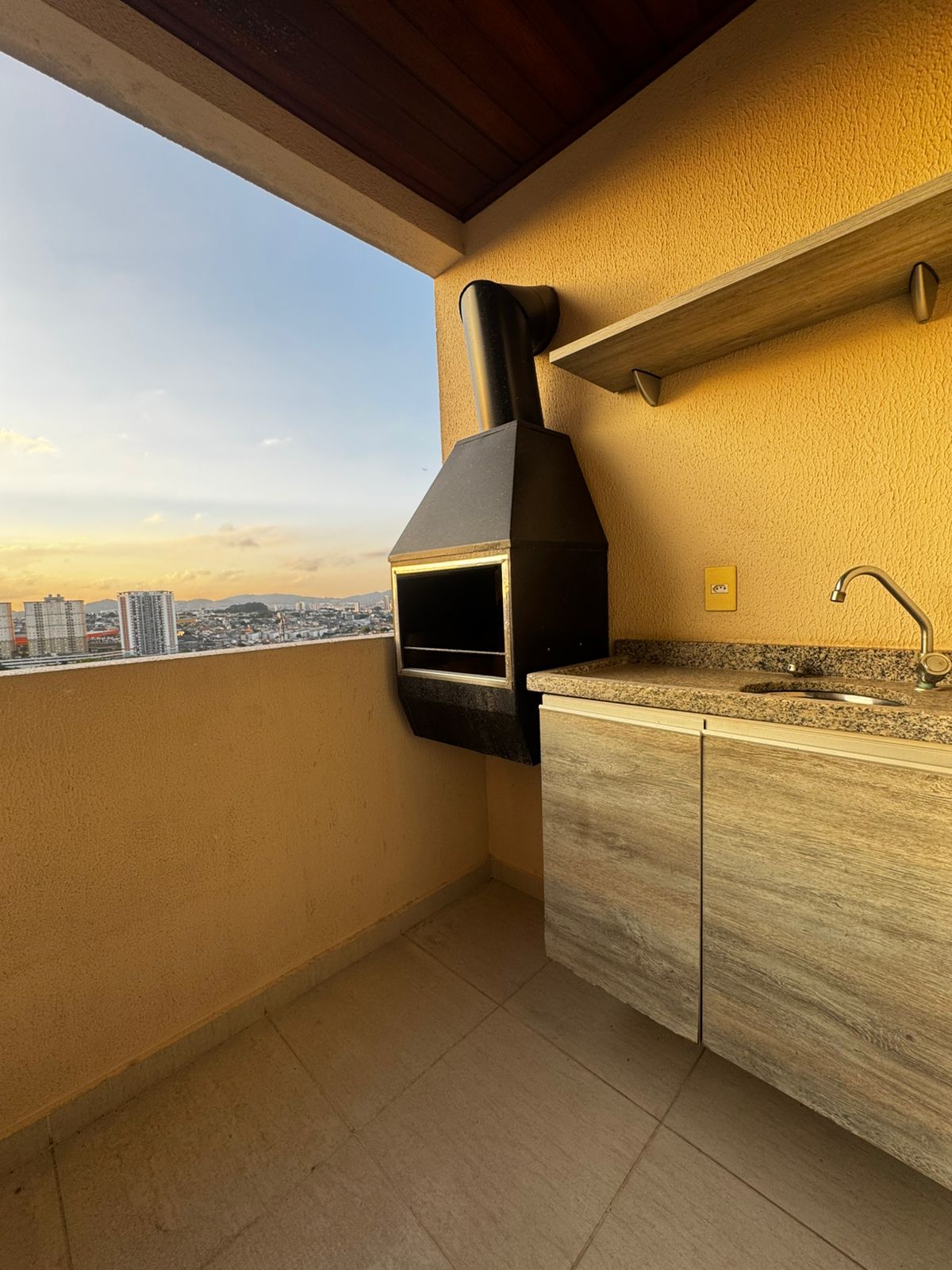 ALUGA-SE LINDO APT 2 DORMITÓRIOS TODO MOBILIADO NO BAIRRO JAGUARIBE - OSASCO 