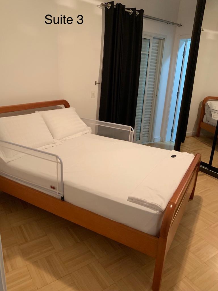 VENDO LINDA CASA COM 4 SUÍTES NO PARQUE DOS PRÍNCIPES SÃO PAULO.