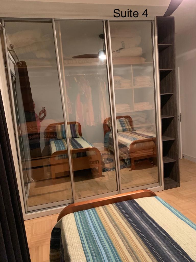 VENDO LINDA CASA COM 4 SUÍTES NO PARQUE DOS PRÍNCIPES SÃO PAULO.