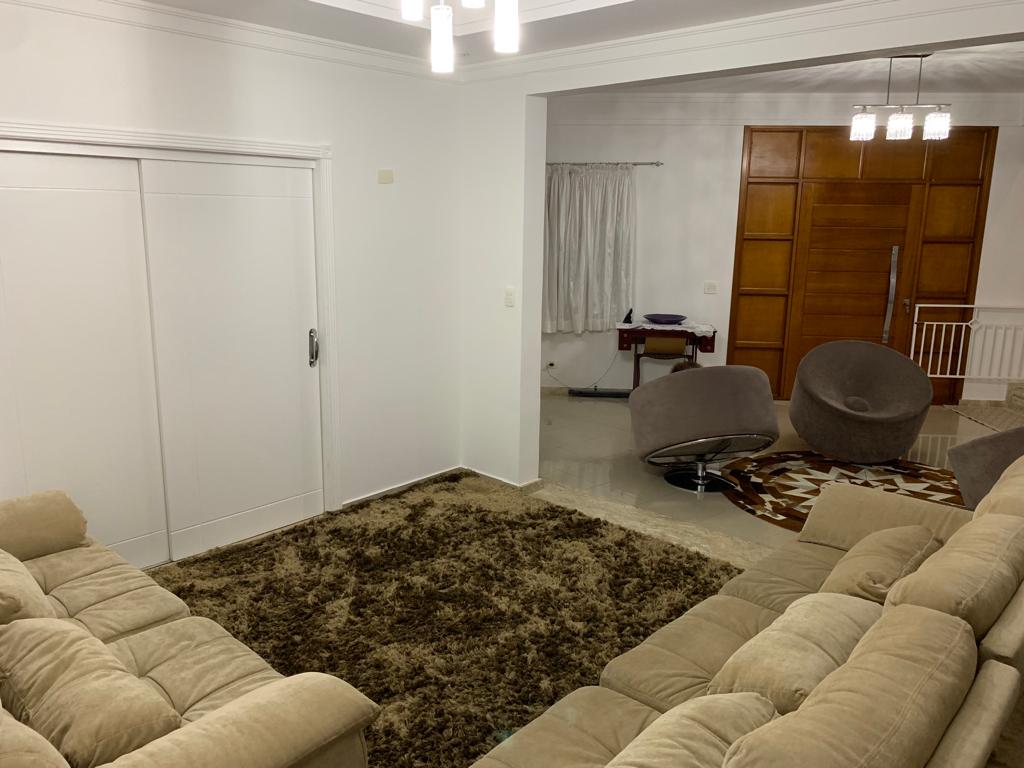 VENDO LINDA CASA COM 4 SUÍTES NO PARQUE DOS PRÍNCIPES SÃO PAULO.