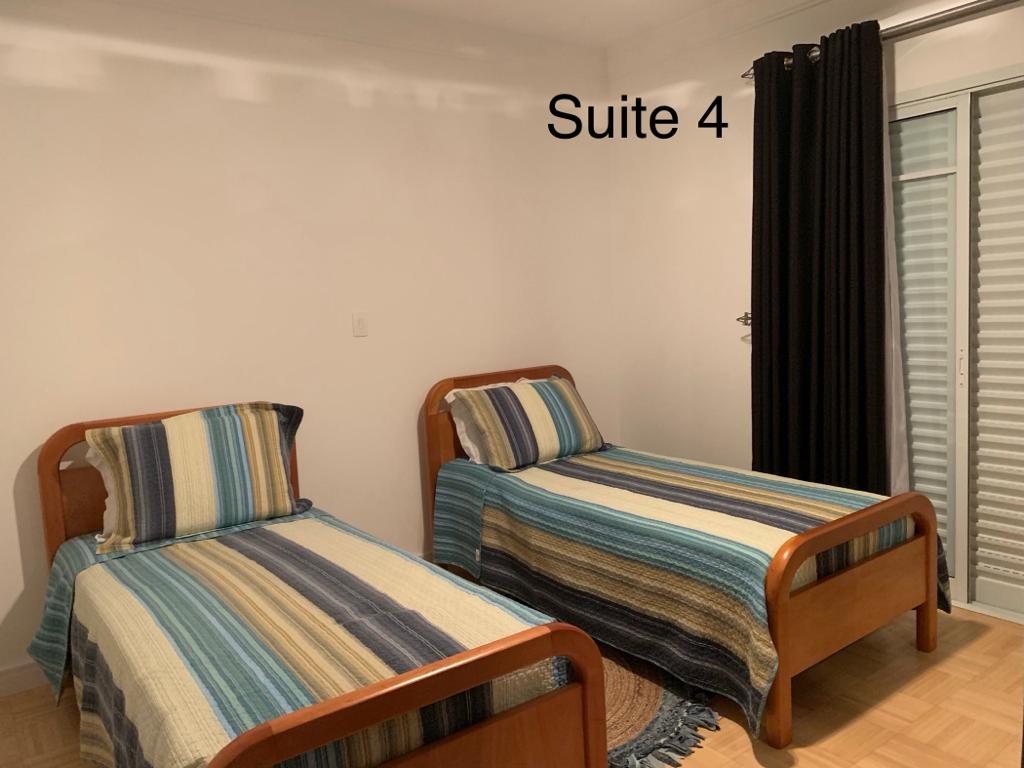 VENDO LINDA CASA COM 4 SUÍTES NO PARQUE DOS PRÍNCIPES SÃO PAULO.