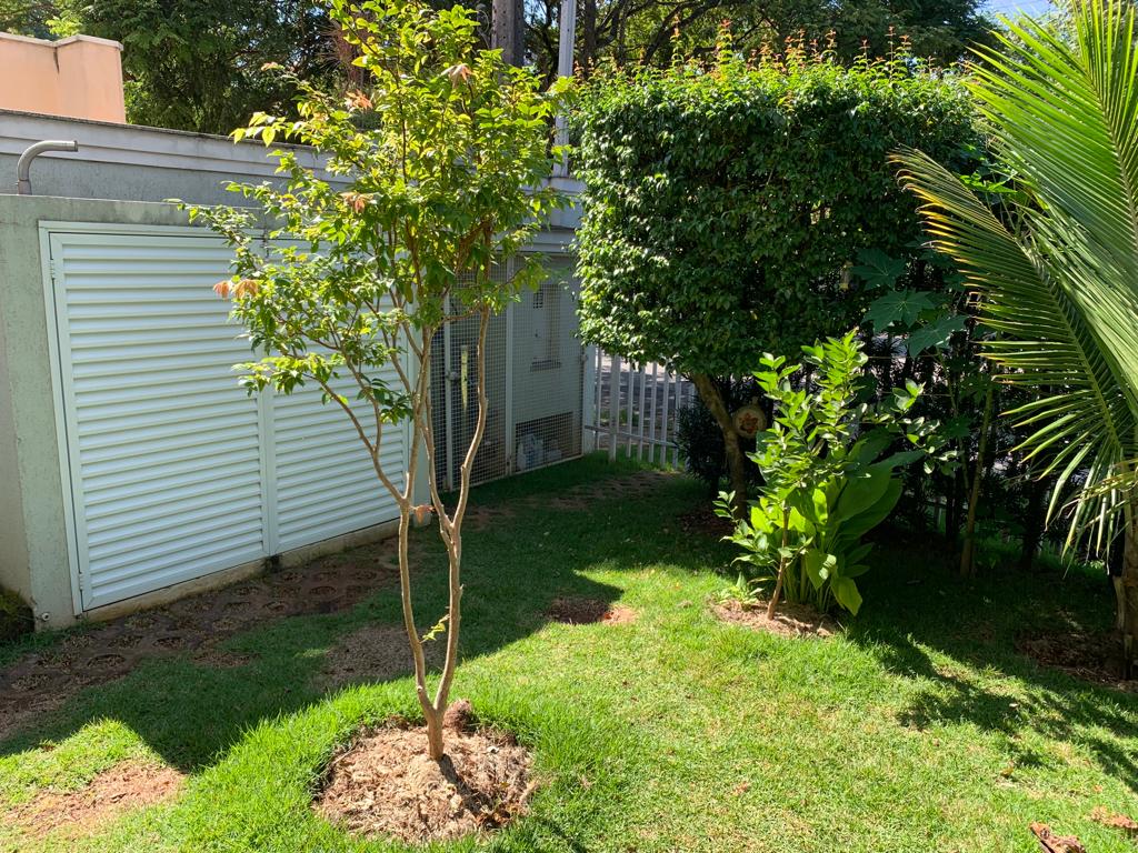 VENDO LINDA CASA COM 4 SUÍTES NO PARQUE DOS PRÍNCIPES SÃO PAULO.