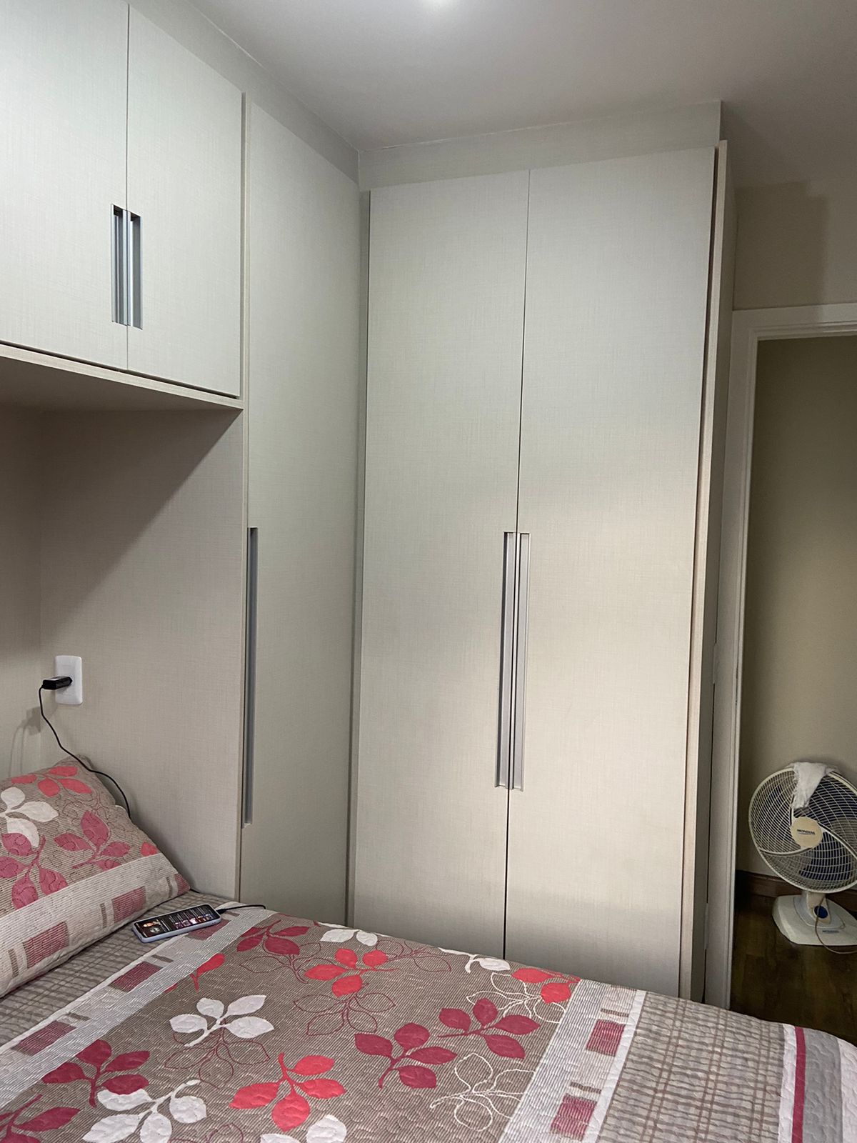 VENDE-SE LINDO APT 2 DORMITÓRIOS NO FLEX DE CARAPICUIBA