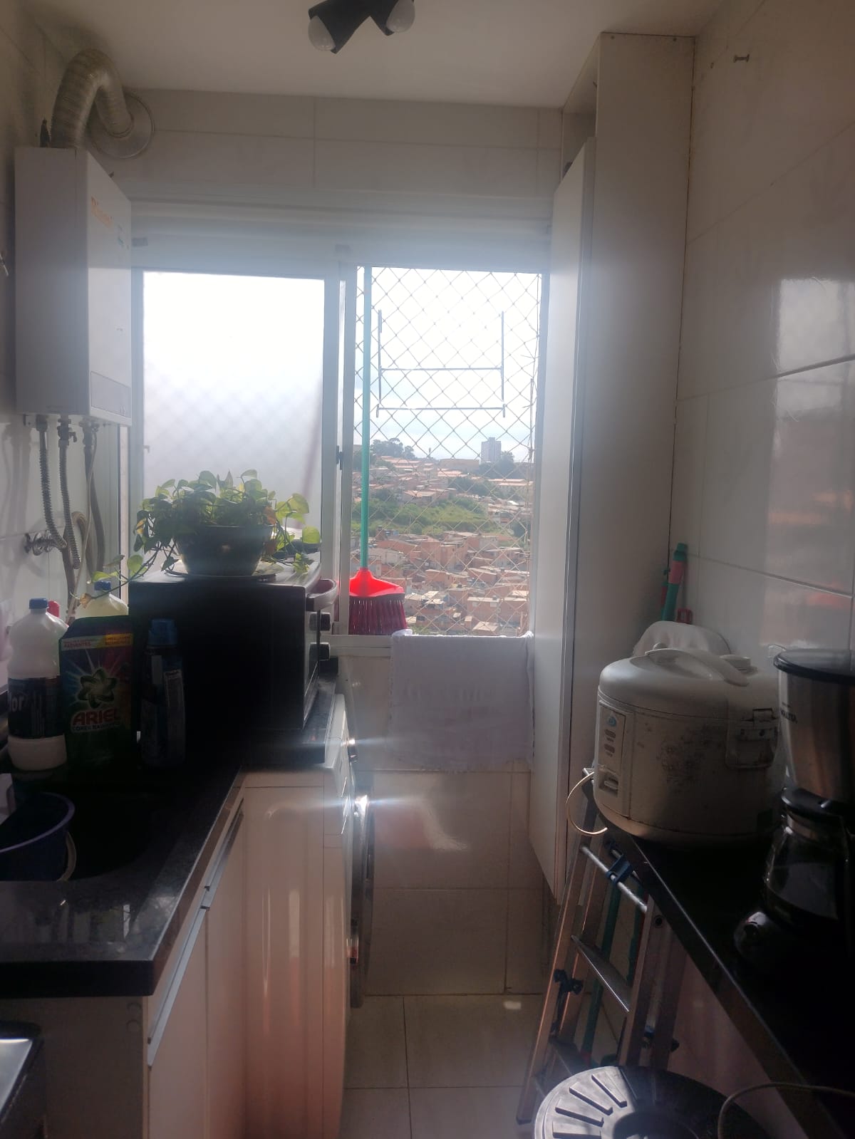 VENDE-SE LINDO APT 2 DORMITÓRIOS NO FLEX DE CARAPICUIBA