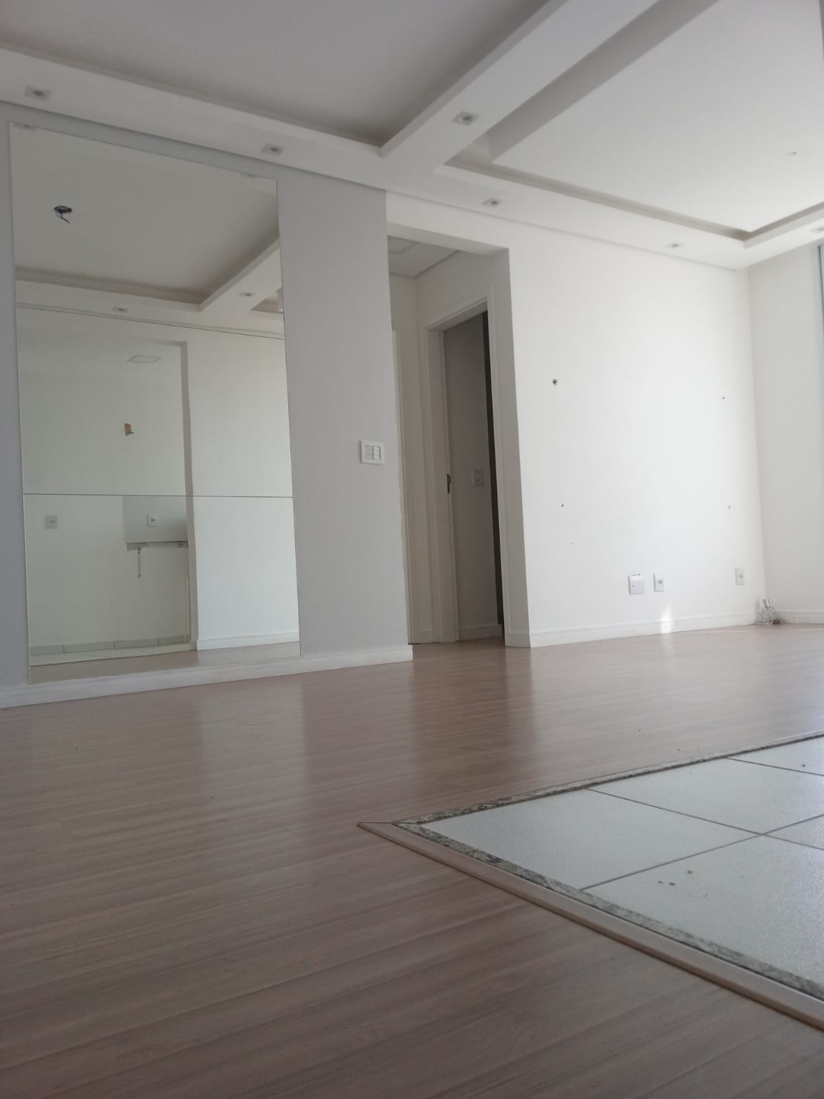 ALUGA-SE EXCELENTE APT 2 DORMITÓRIOS NO JD SÃO PEDRO - OSASCO-SP