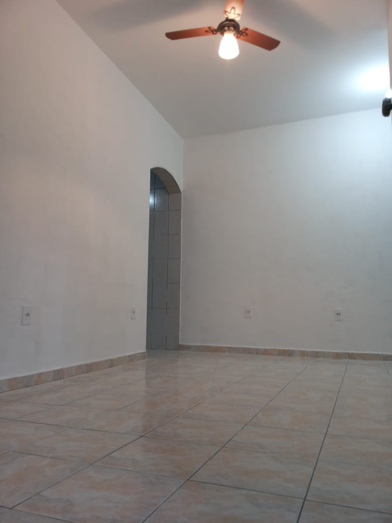 ALUGA-SE LINDA CASA COM 1 DORMITORIO NO JD NOVO OSASCO 