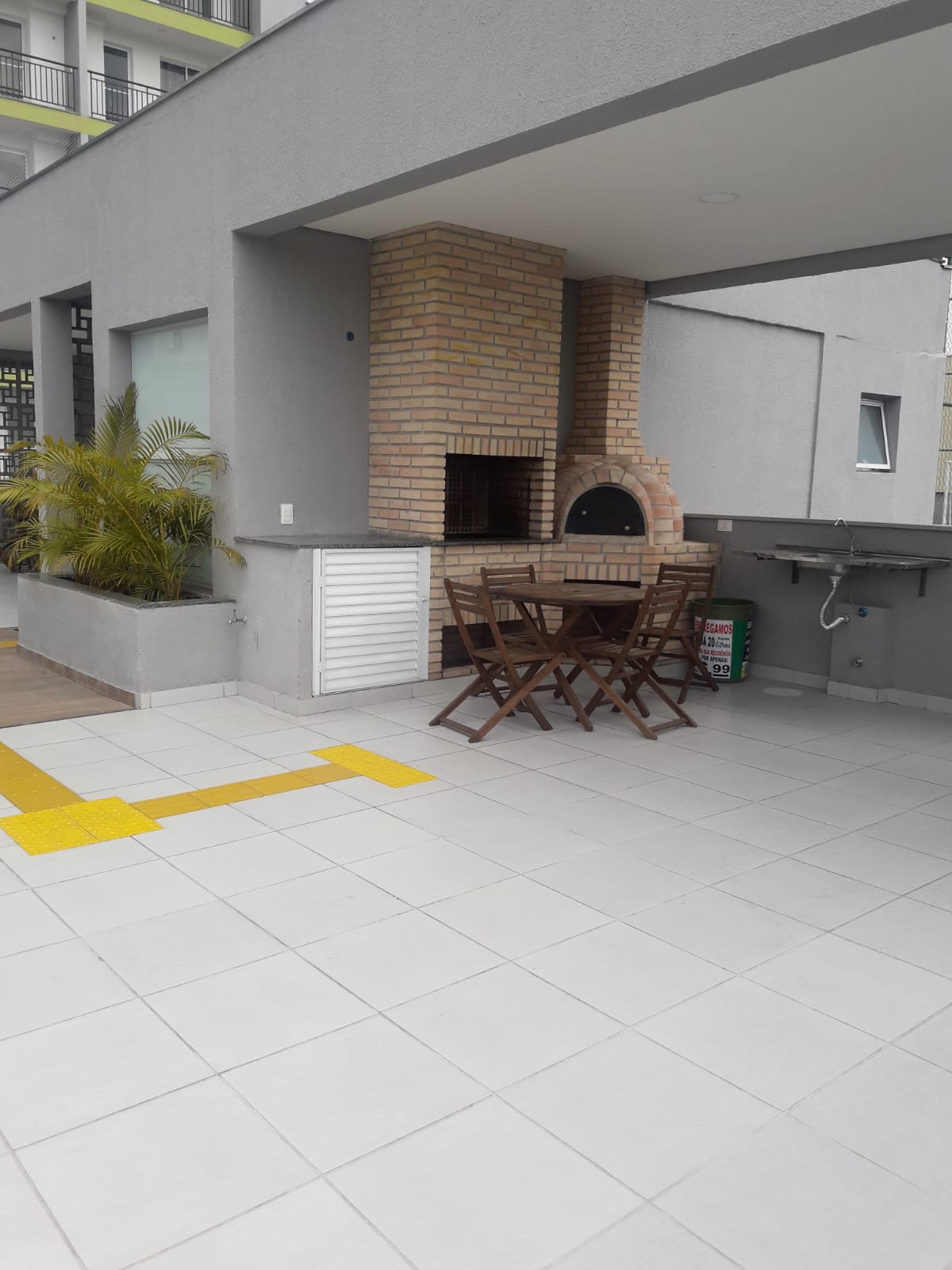 ALUGA-SE LINDO APT 2 DORMITÓRIOS NO JD SÃO PEDRO