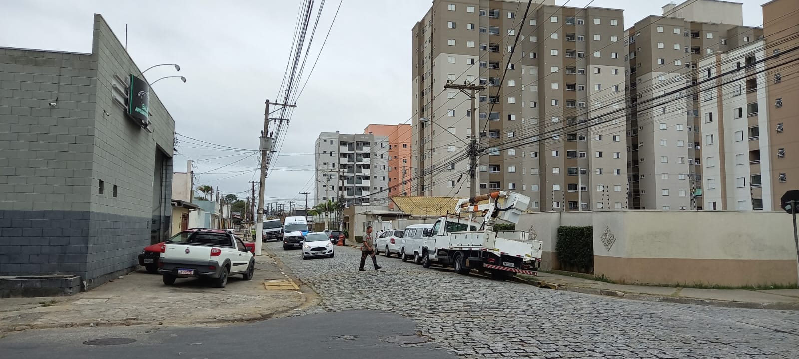 Salão comercial com ótima localização na Vila Urupês em Suzano/SP