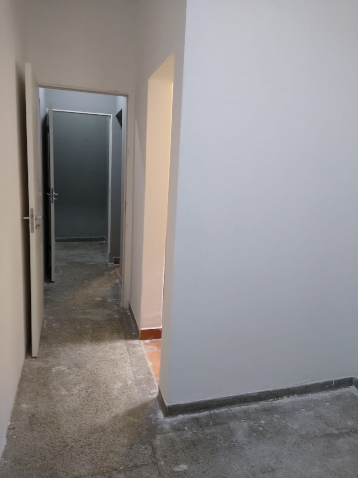 Salão comercial com 197 m2 na Glicério em Suzano/SP