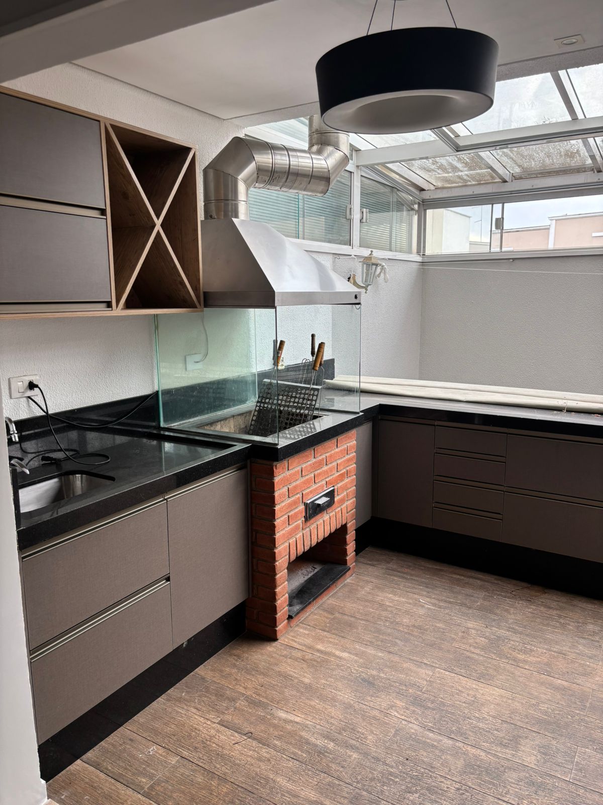 Sobrado com 3 dormitórios, 1 suite, 146 m² Mobiliado - Recanto das Araucárias.