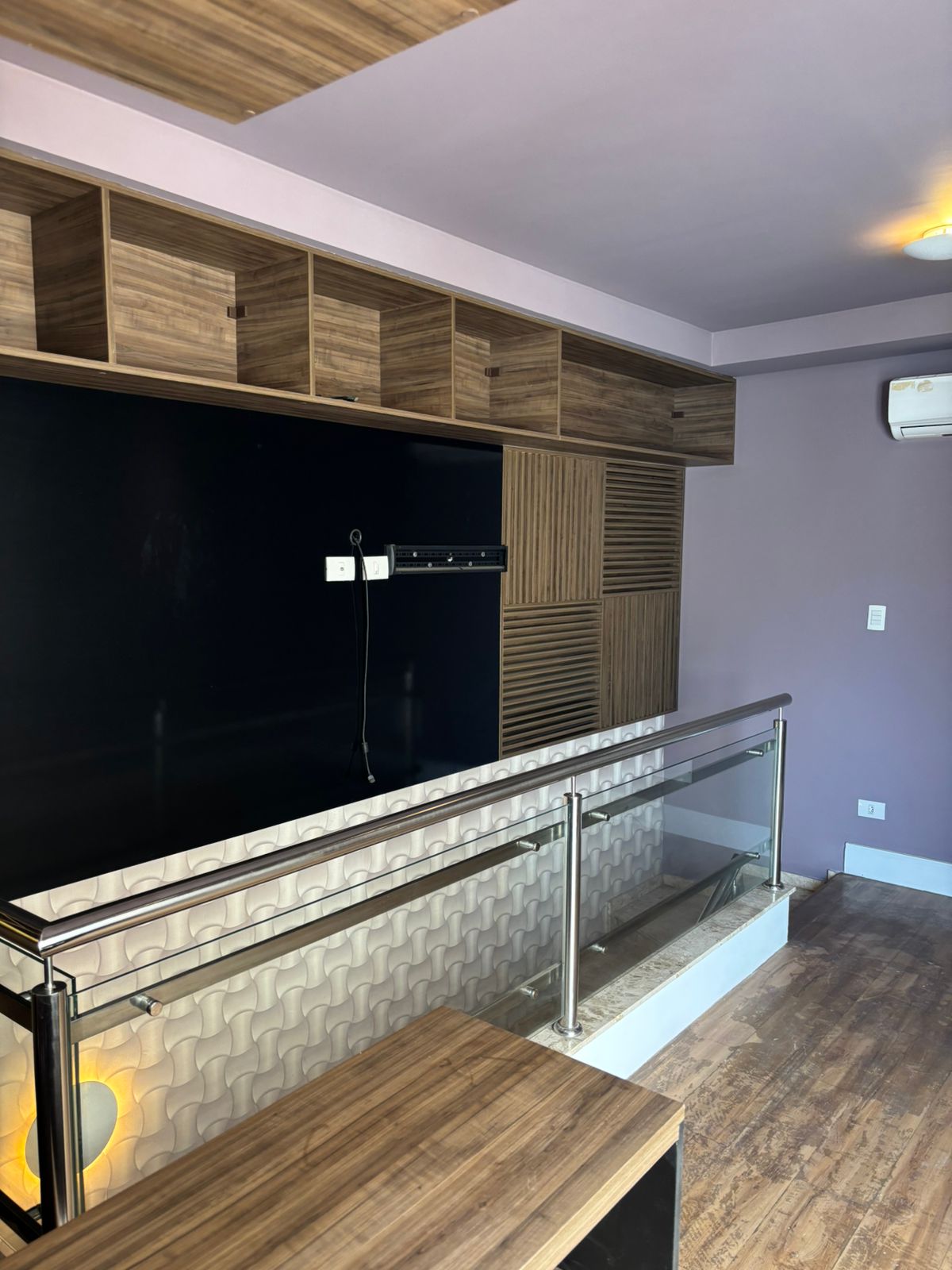 Sobrado com 3 dormitórios, 1 suite, 146 m² Mobiliado - Recanto das Araucárias.