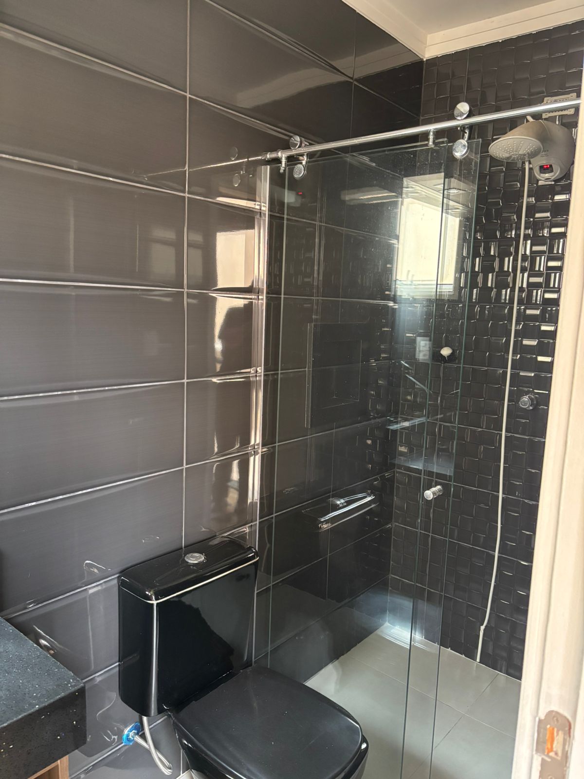 Sobrado com 3 dormitórios, 1 suite, 146 m² Mobiliado - Recanto das Araucárias.