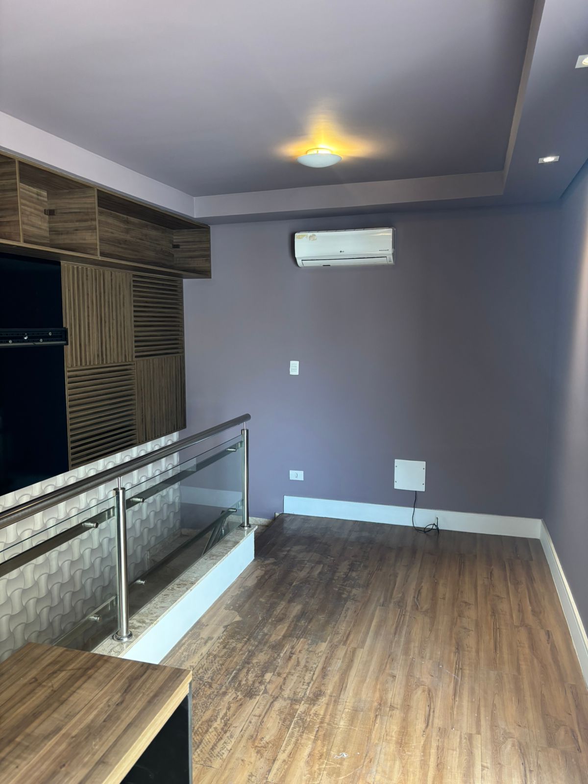 Sobrado com 3 dormitórios, 1 suite, 146 m² Mobiliado - Recanto das Araucárias.