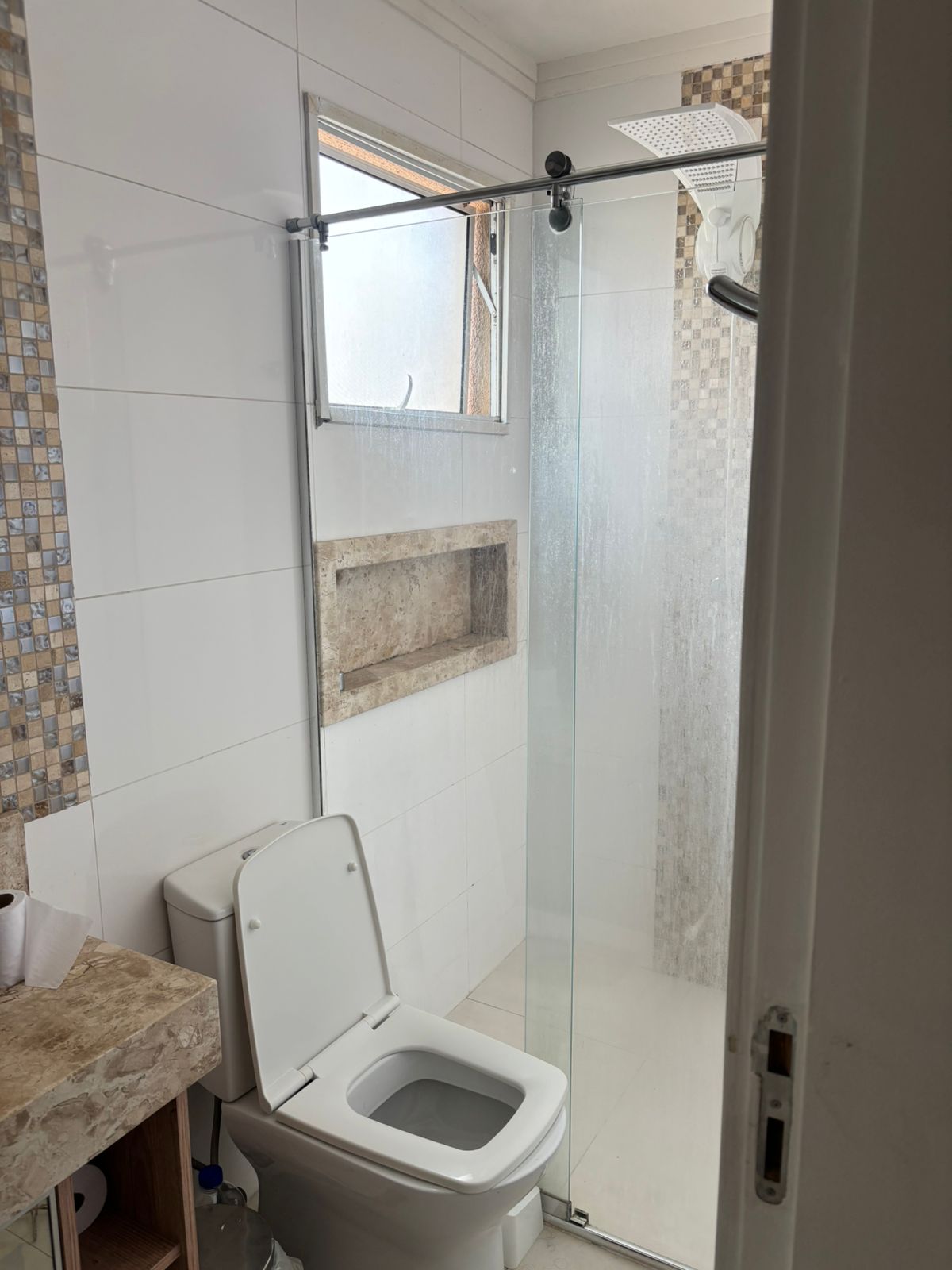 Sobrado com 3 dormitórios, 1 suite, 146 m² Mobiliado - Recanto das Araucárias.