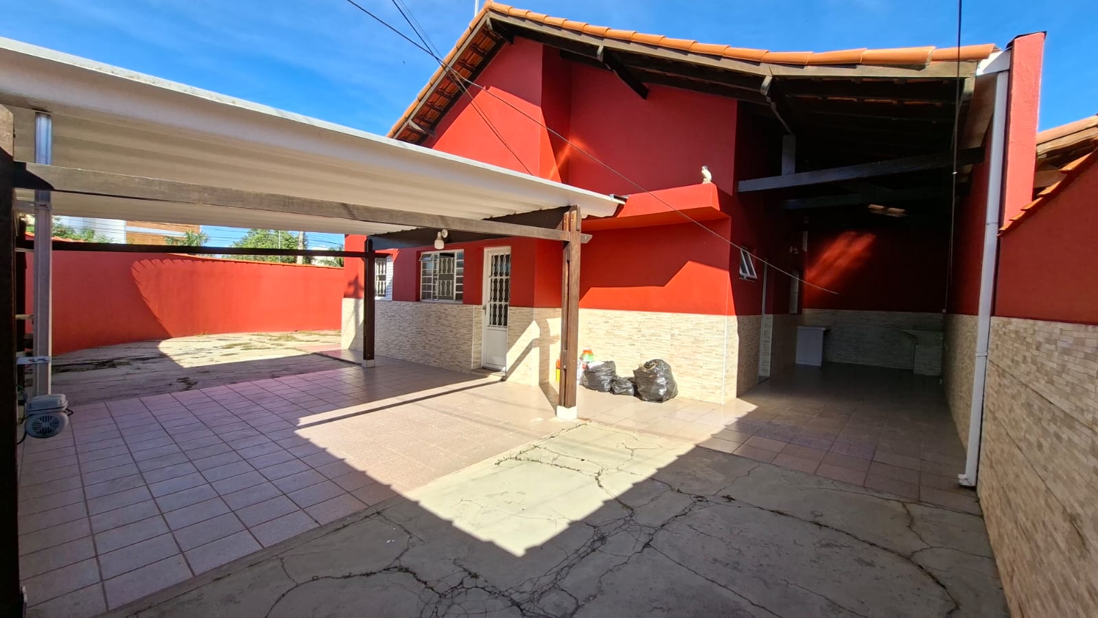 Vila Figueira: 2 Casas no Mesmo Terreno por R$ 650 Mil – Aceita Financiamento