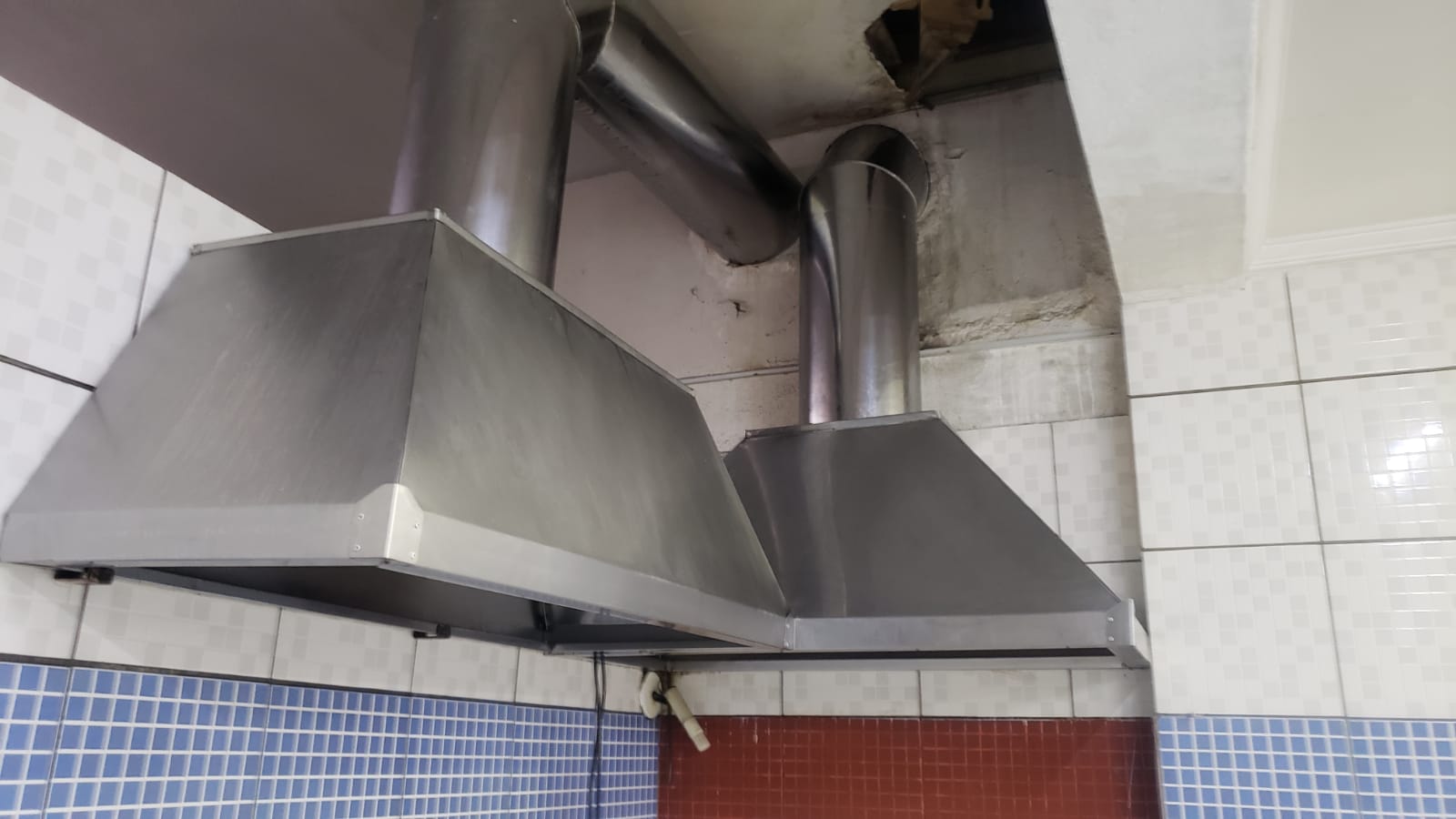 Salão comercial para locação com perfil gastronômico localizado na Vila Rami, Jundiaí SP.